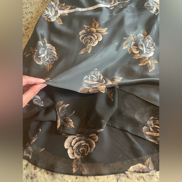 Nine West Black 100% silk Tiered Halter Midi Dress size 8 - Picture 8 of 8